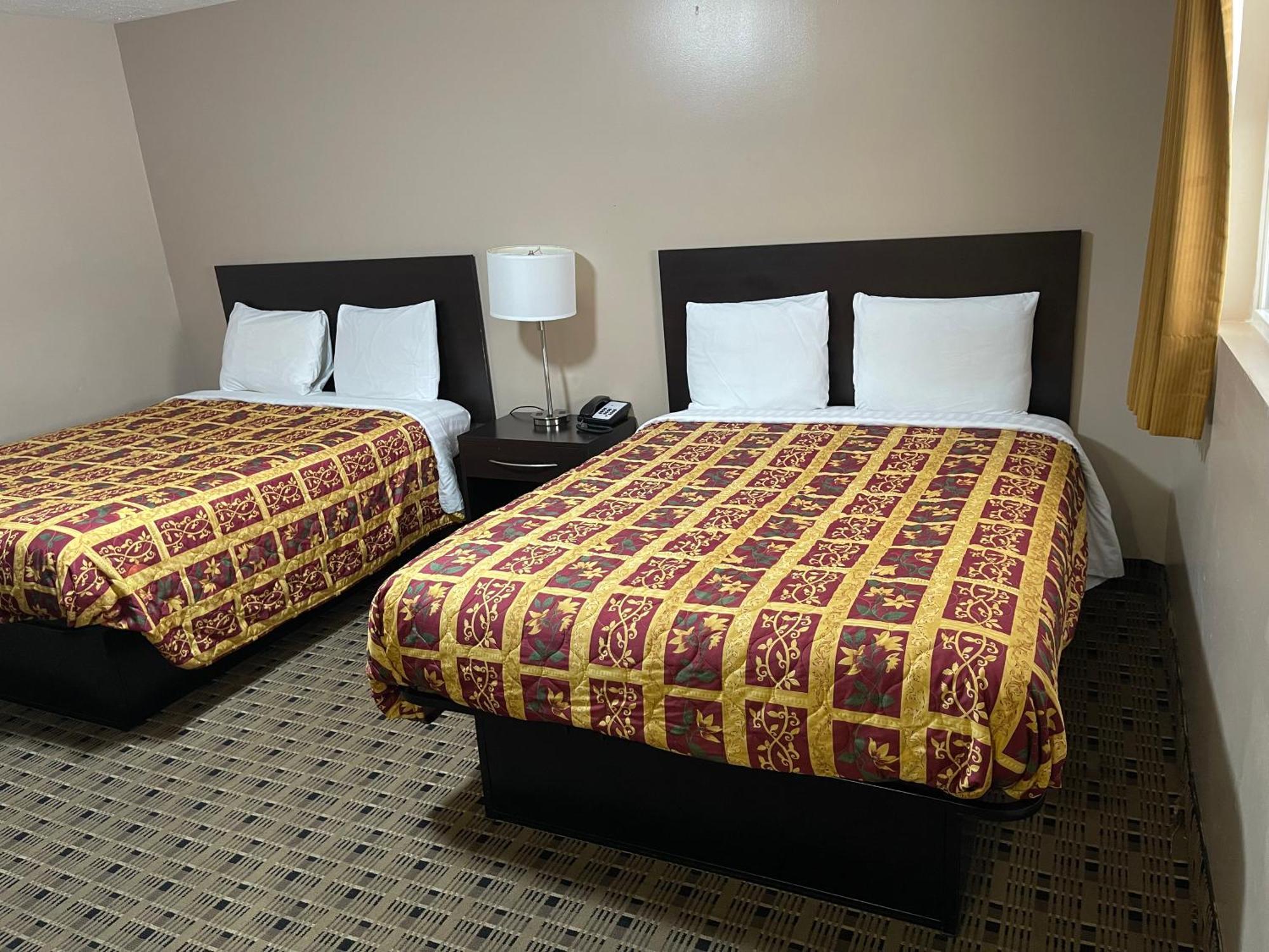 Economy Inn & Suites 阿什塔比拉 外观 照片
