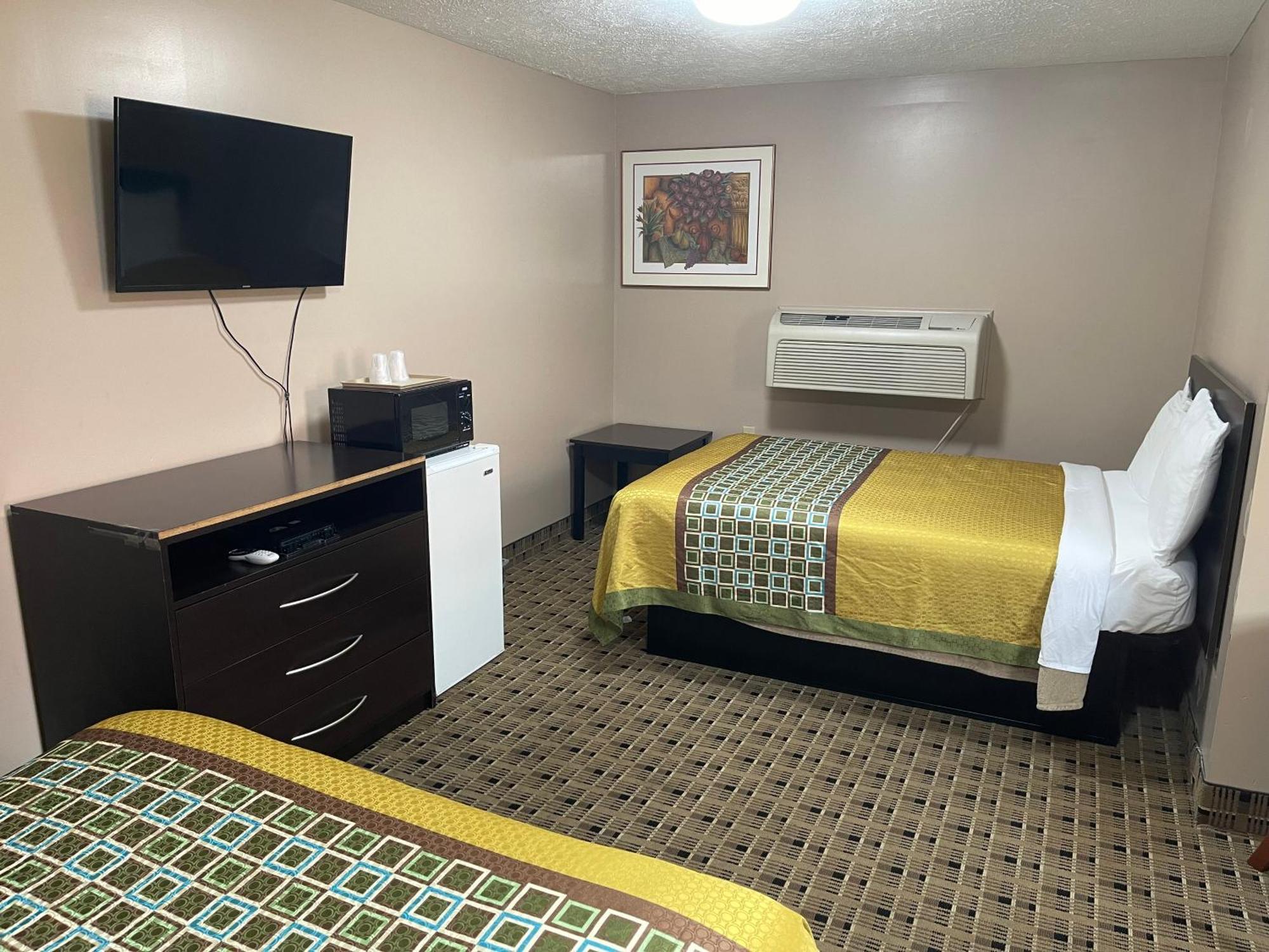 Economy Inn & Suites 阿什塔比拉 外观 照片